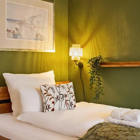 Maisuites Sperling - Zentrale Mit Boxspringbett, Kaffeevollautomat, Wlan & Seitlichem Seeblick Apartmán *