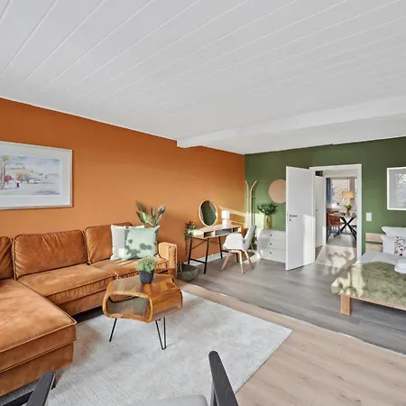 Maisuites Sperling - Zentrale Mit Boxspringbett, Kaffeevollautomat, Wlan & Seitlichem Seeblick Apartmán